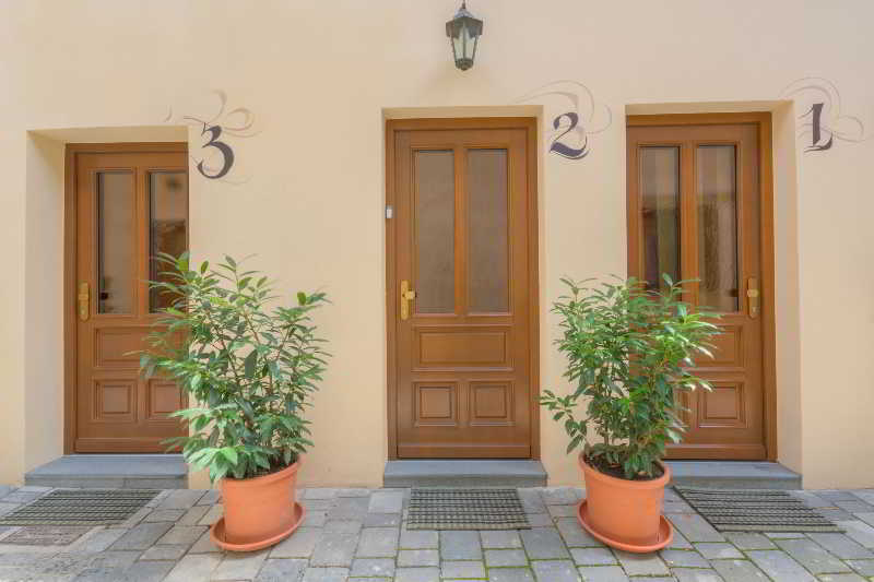 Old Town Apartments Любляна Екстериор снимка